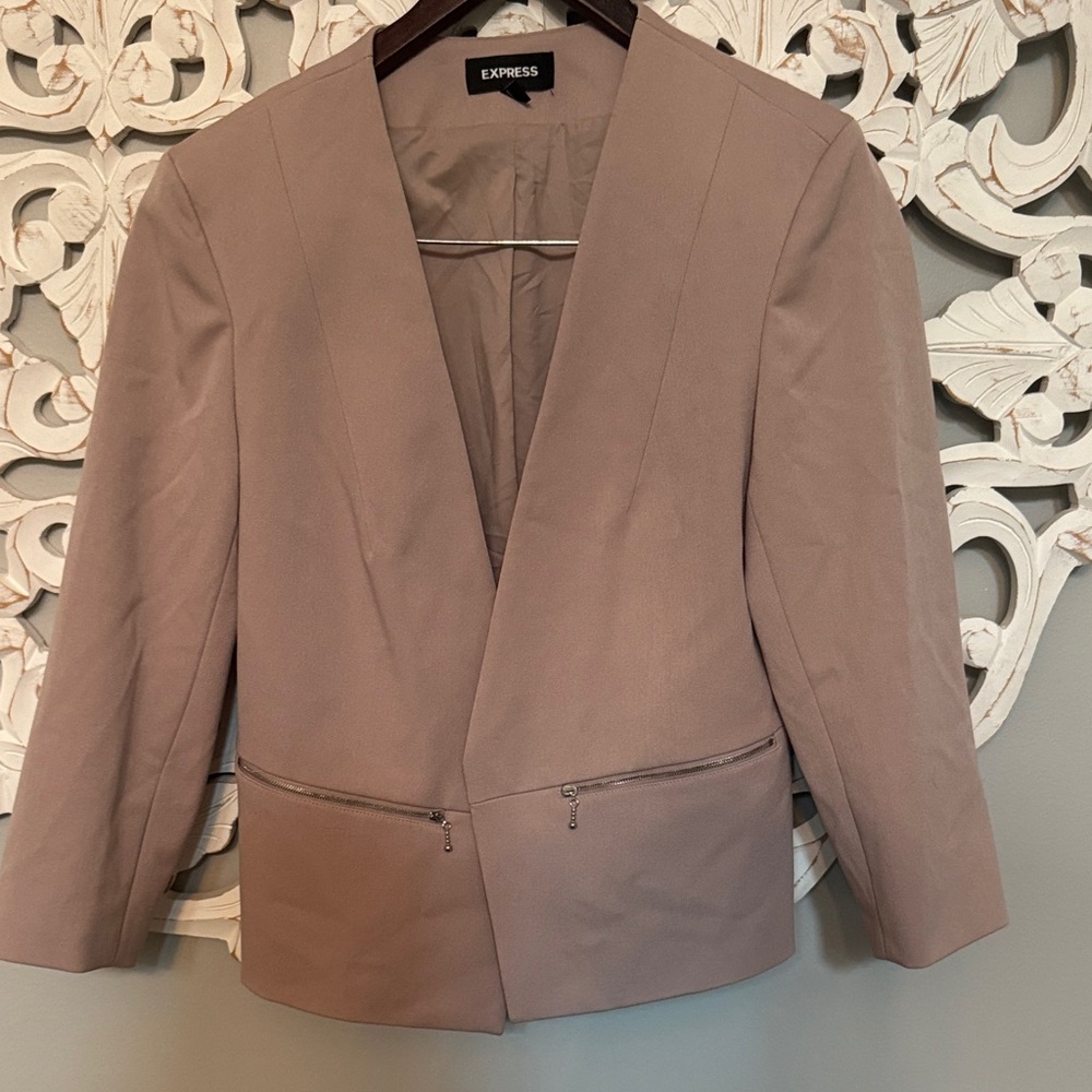 Express Blazer Jacket in Mauve Taupe size 12